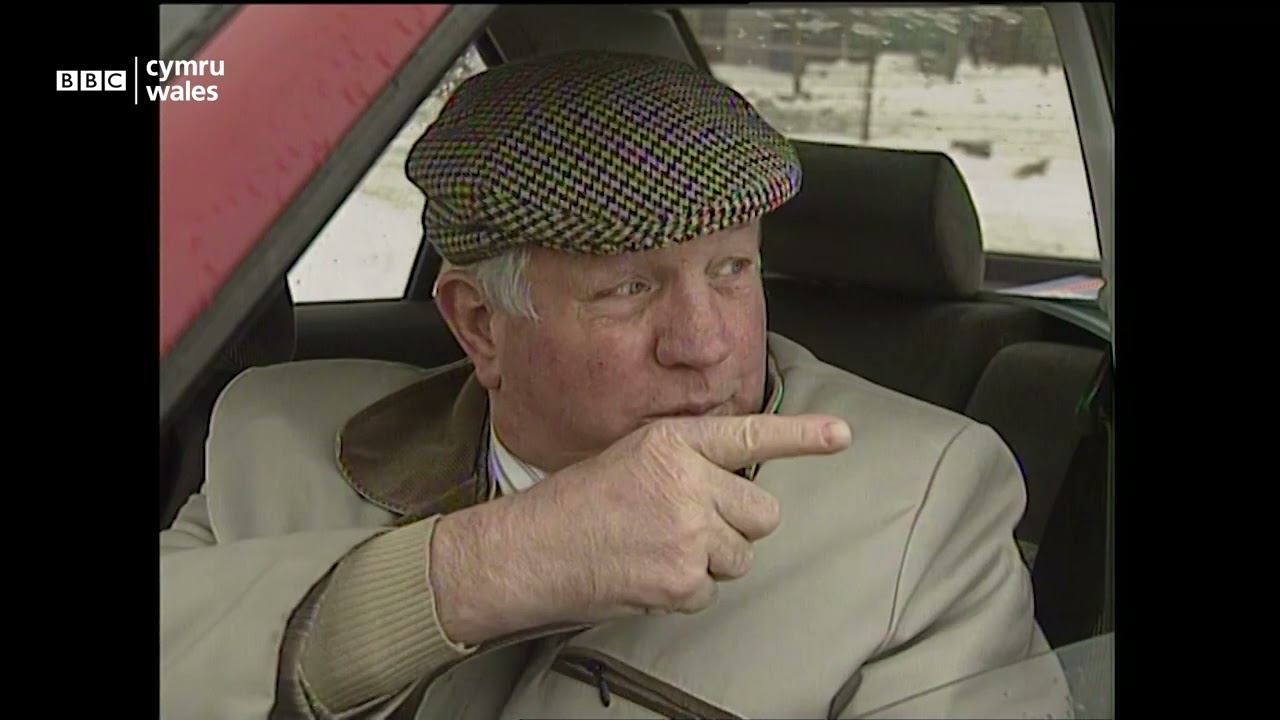 Boxer Eddie Thomas reminisces as he drives from Merthyr to Dowlais.