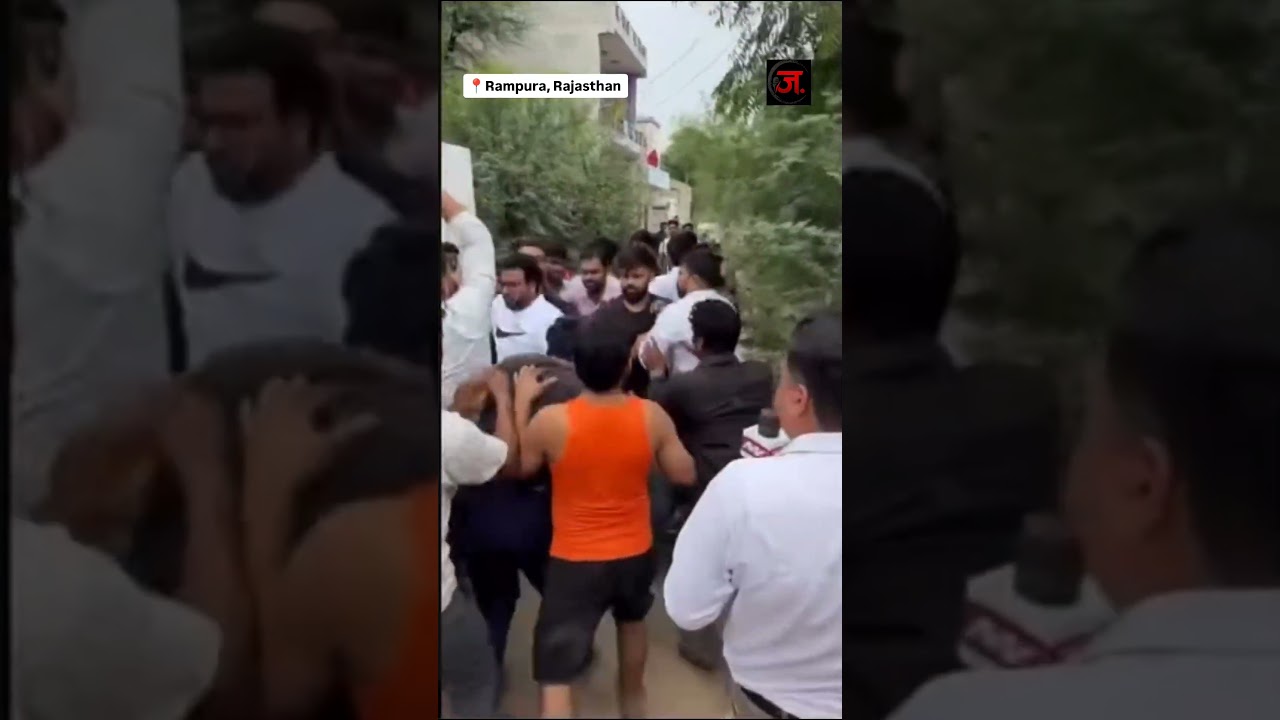 Clash between CJP volunteers and Villagers during School Theek Karo Campaign. #cjp #schoolthikkaro