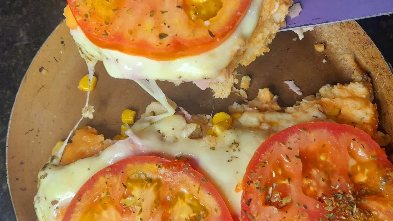 PIZZA DE FRIGIDEIRA NA BOCA DO FOGÃO 