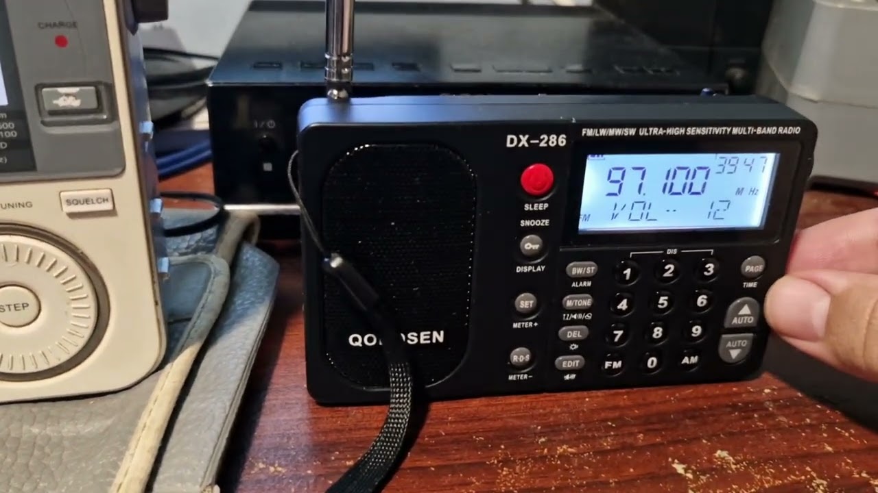 Comparación en FM: SANGEAN ATS-909X vs. QODOSEN DX-286 ¿Cual ganará?