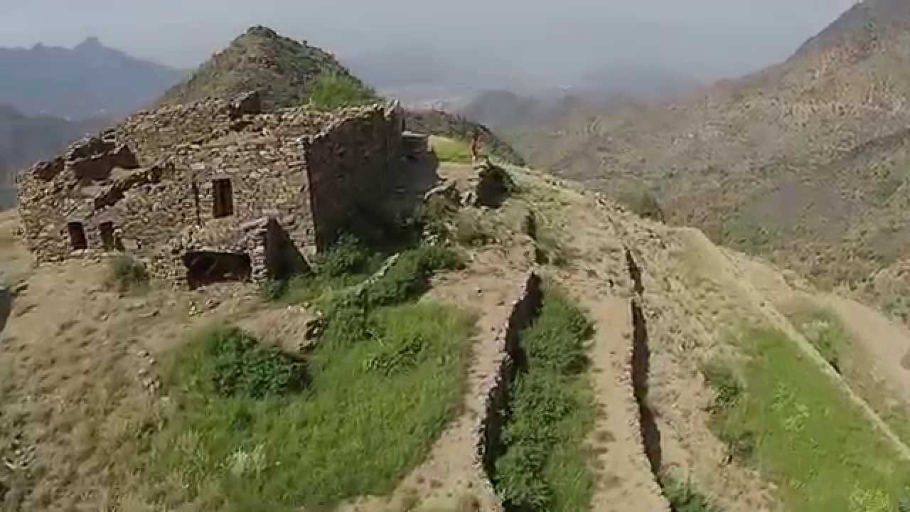 تصوير جوي لقرية القارية ببني حسين 13 -12- 1436هـ