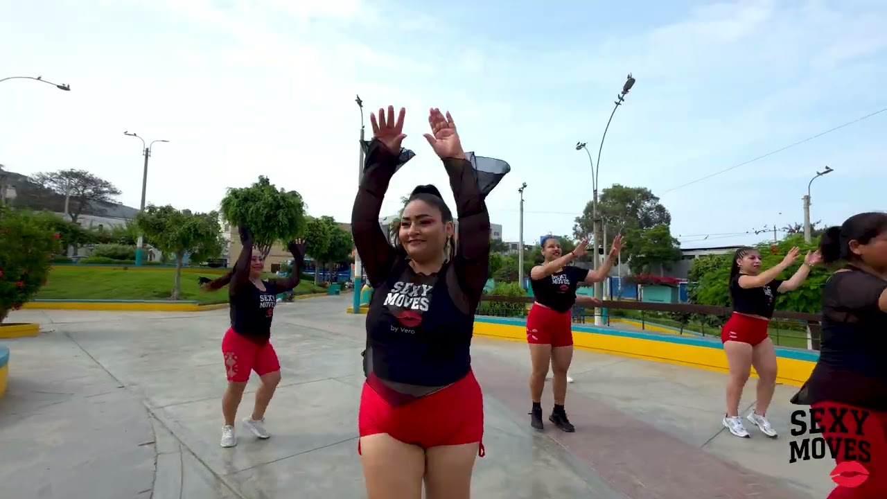 Sexy Moves 💋 | Mix Cumbia  🔥 BAILEFUSION 