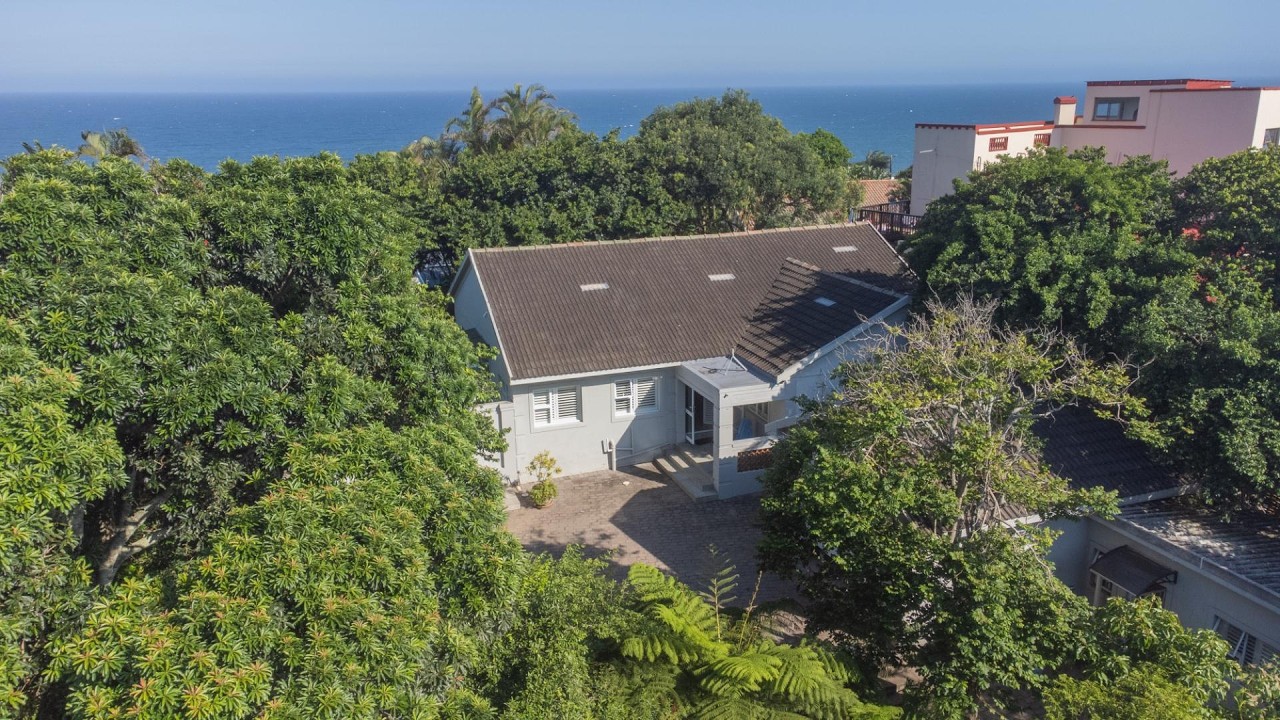 25 Prince Edward, Marina Beach
