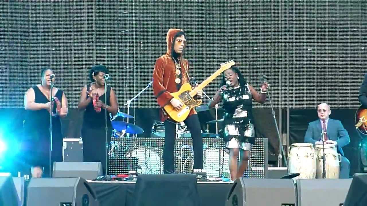 Sharon Jones & The Dap-Kings featuring Prince - 