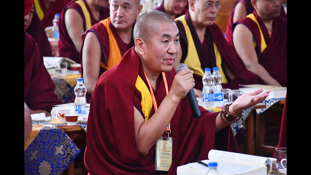སྤྱོད་འཇུག་རིས་མེད་མཁས་པའི་བགྲོ་གླེང་ཆེན་མོའི་གསུང་བཤད་པ། ལྷ་རམས་པ་ཏྲེ་ཧོར་ཟླ་བ་ཚེ་རིང་། དང་པོ།