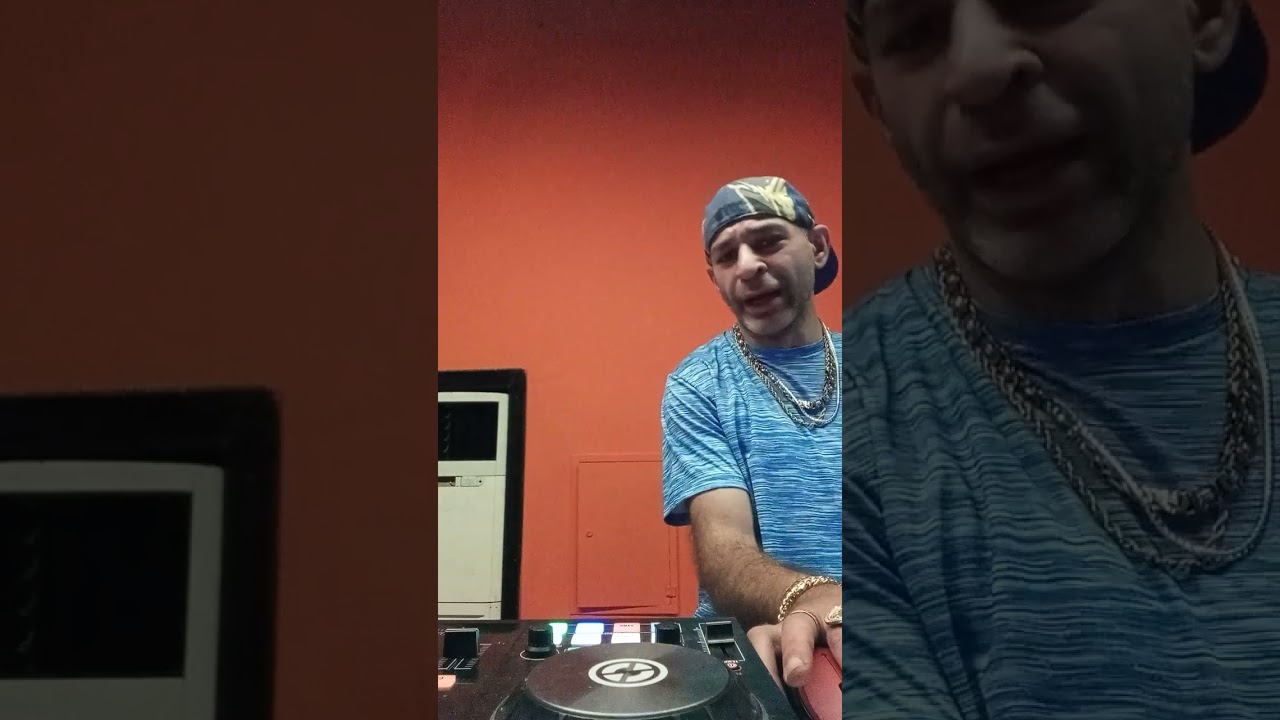 Bende djlik de var  m&uuml;zik benim i&ccedil;imde var