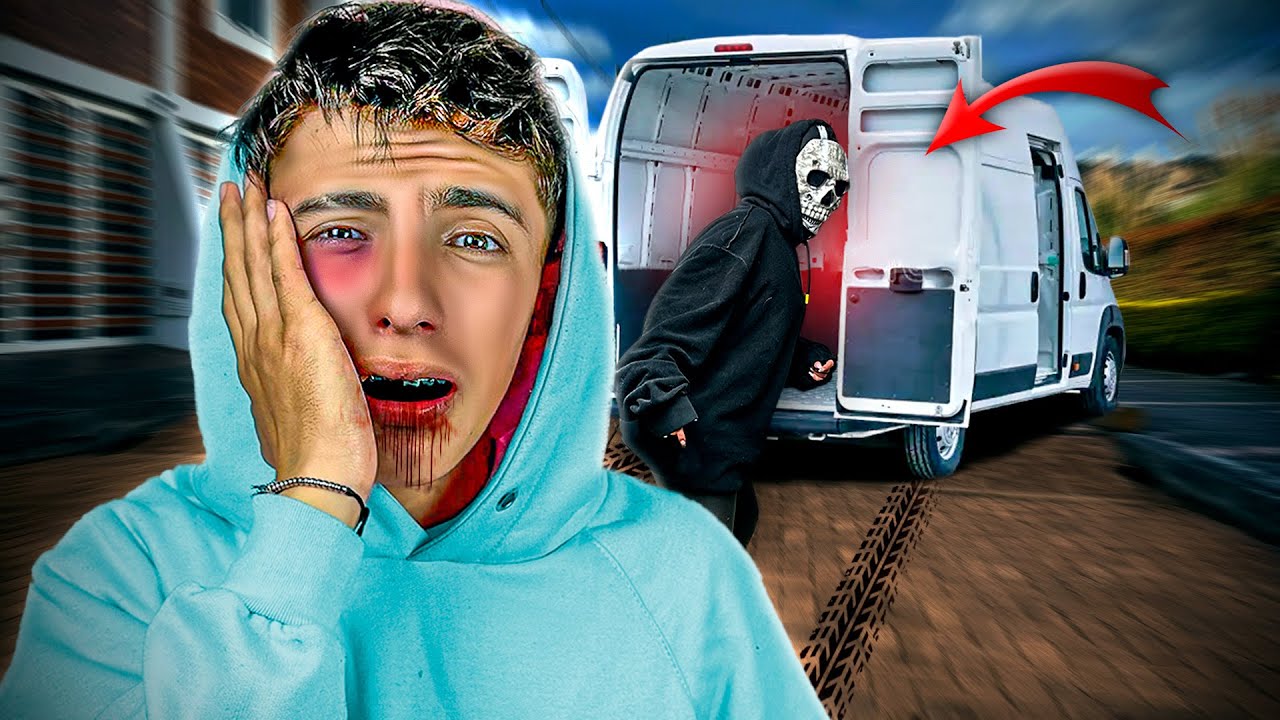¡LOS AMIGOS del ABUSÓN me GOLPEAN en la CALLE!