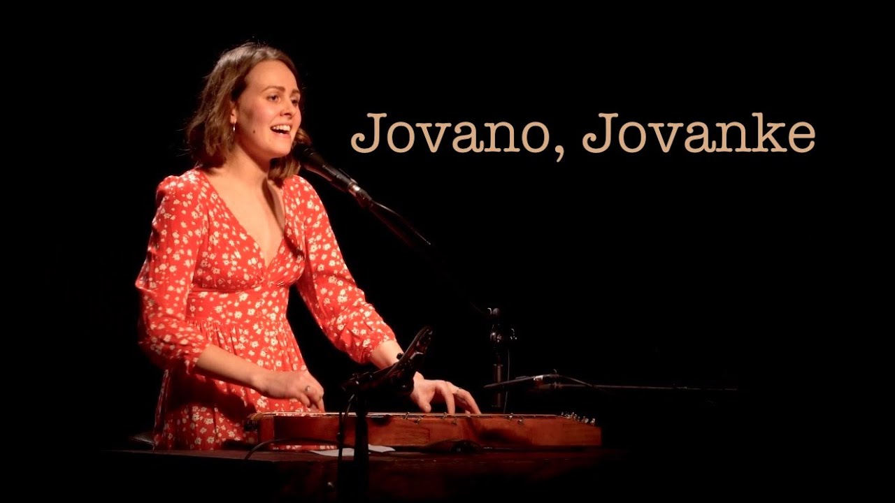 Jovano, Jovanke | Barna Anikó