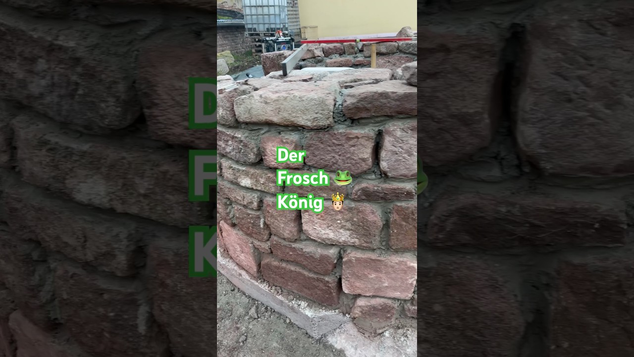 Bald kann er einziehen&hellip; #baustelle #naturstein #brunnen #froschk&ouml;nig