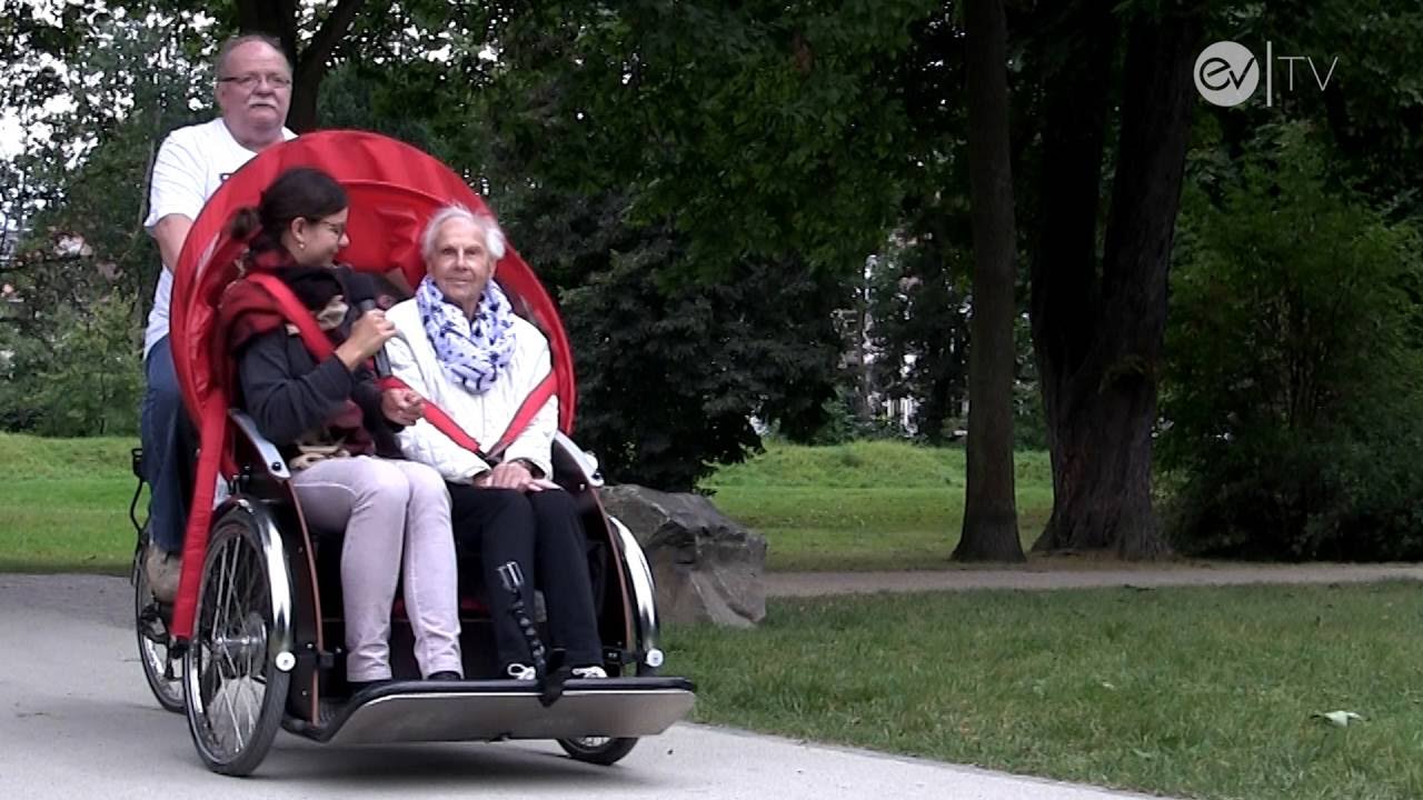 Fahrradrikscha für Senioren - mit Tempo durchs hohe Alter