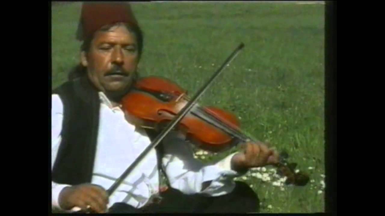 Banovicko sijelo(Duce i Dedo Dodji draga)Studio Kemix(Officiall video) 2000
