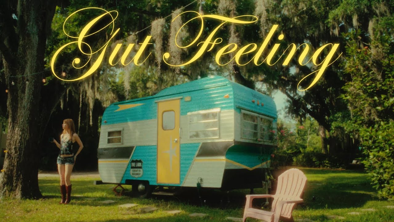 &laquo;Gut Feeling&raquo; (официальный видеоклип) &mdash; Ксарисса