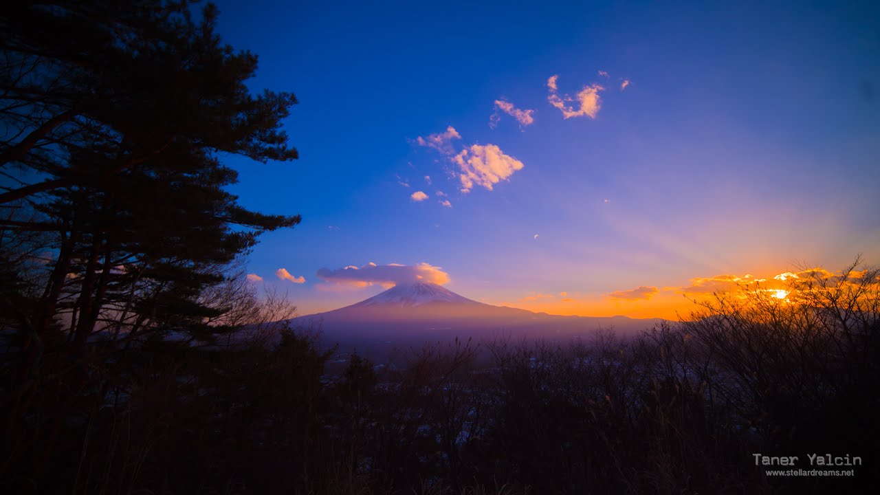 4K: Time Lapse:Beautiful Sunset at Mount Fuji