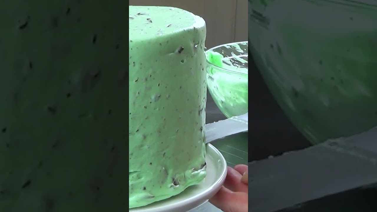 Vegan Mint Chocolate Chip Cake #shorts