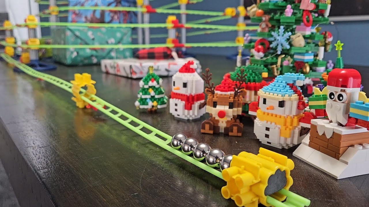 Christmas Tree Themed Marble Roller Coaster