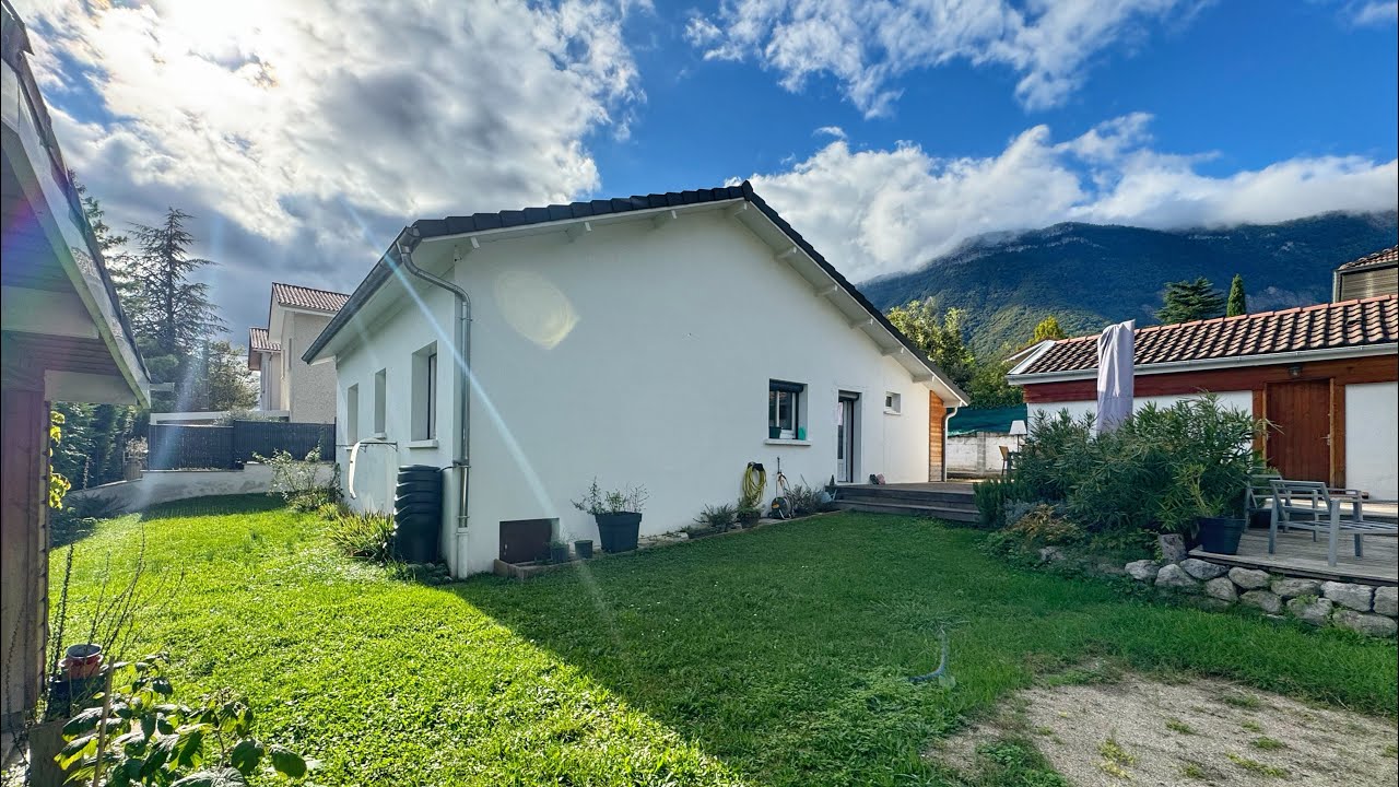 Maison Saint-Nazaire-Les-Eymes🏡