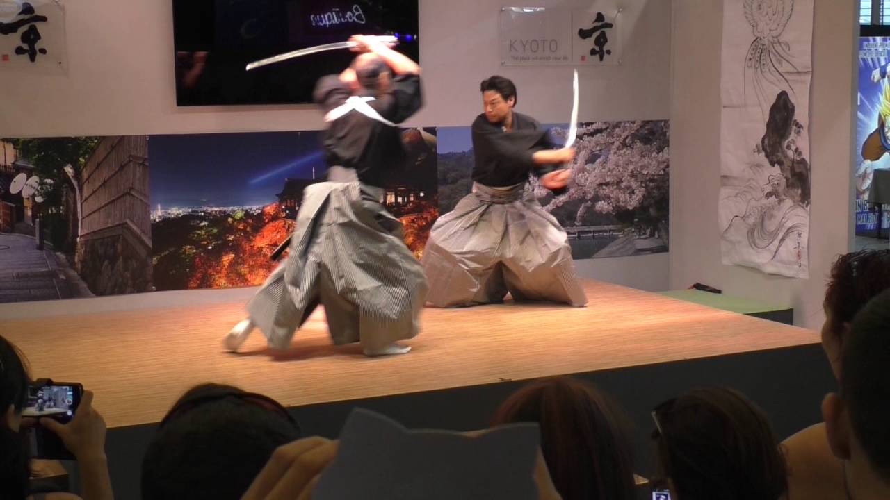 Démonstration de combat au katana a la Japan expo 2016