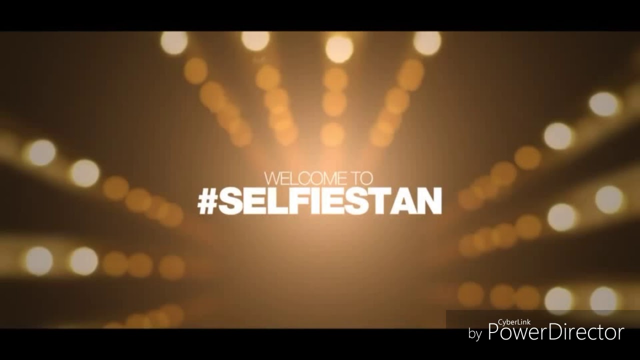 Welcome to Alia,s selfiestan in reverse mode /FUN CREATIVITY