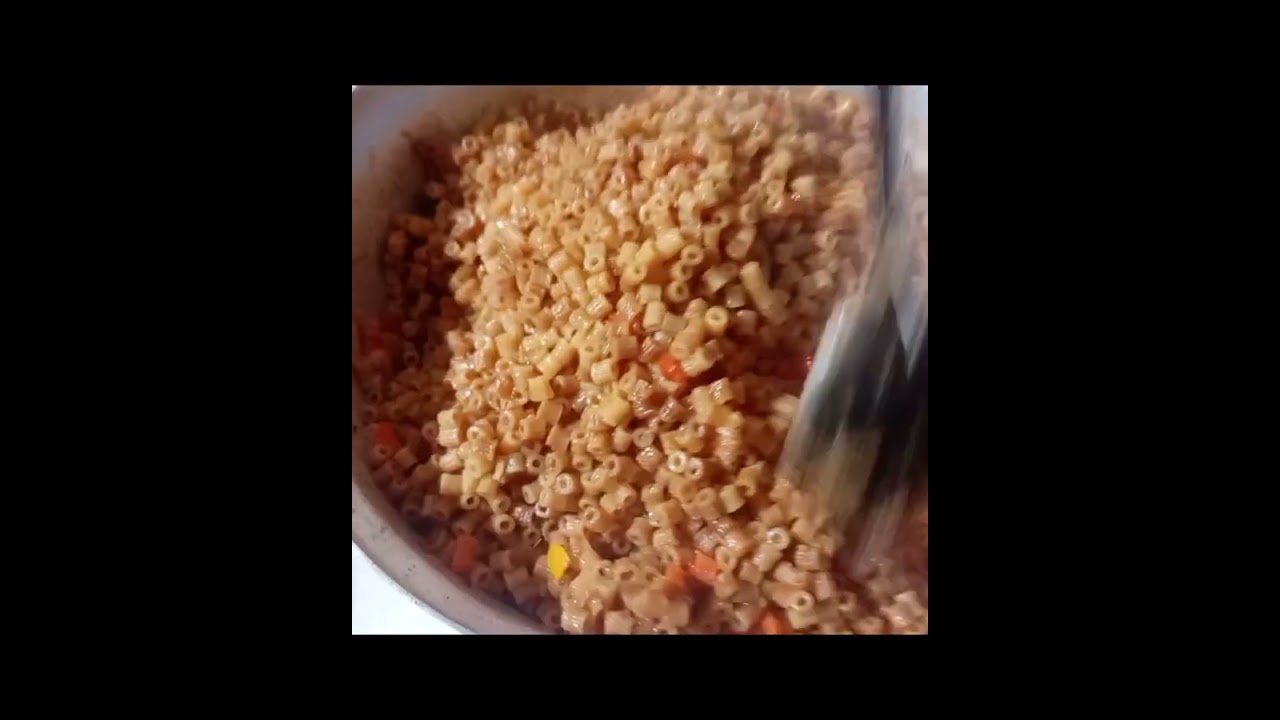 صناعه فاعل الخير مع اصدقائي واخواتي وحبايبي واحفادي مع كوكو نو نا👍👌