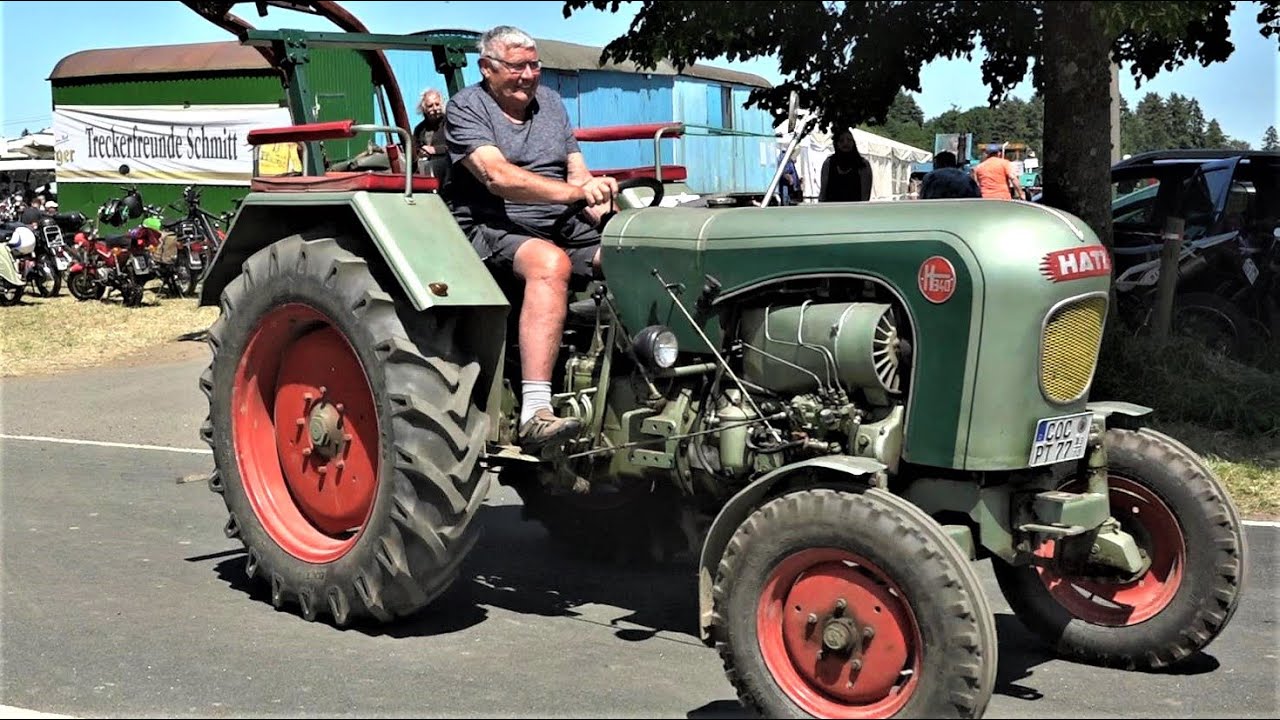 Das finale Ereignis- die Abreise der Traktor Raritäten 12. Traktortreffen  in Schmitt 04.06.2023