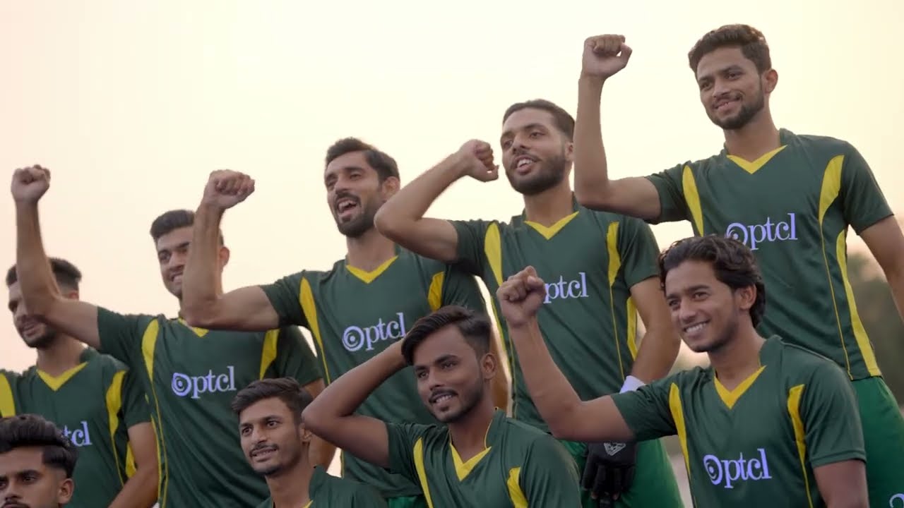 Play Hard, Win Louder! 🏑💚 Pakistan Gears Up for Semifinals Glory!