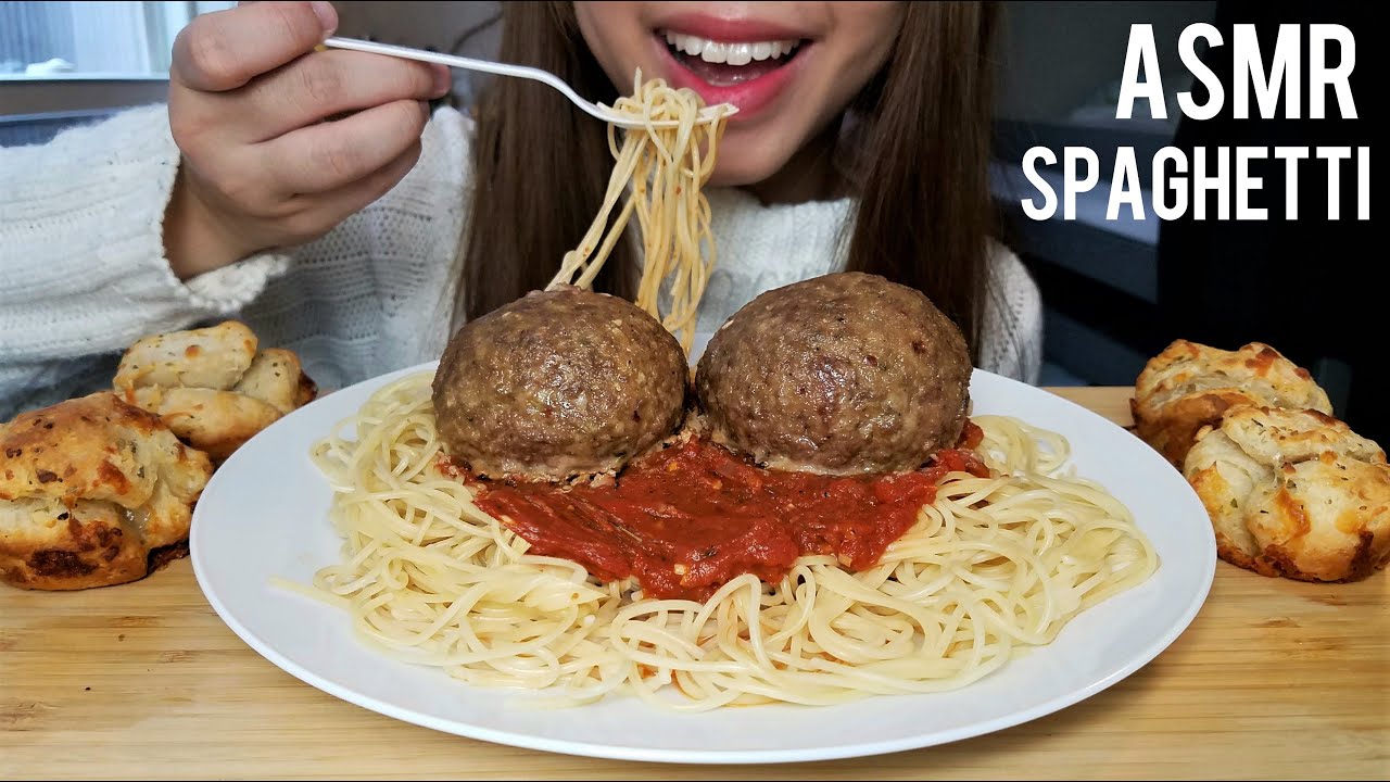 ASMR SPAGHETTI AND CHEESY GIANT MEATBALLS | Eating Sounds | No Talking
