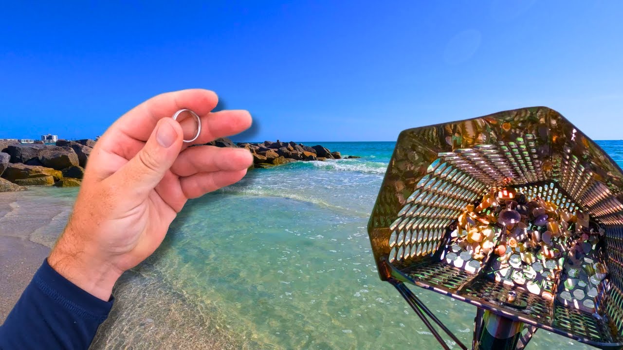We Found PRICELESS Jewelry!!! Beach Metal Detecting