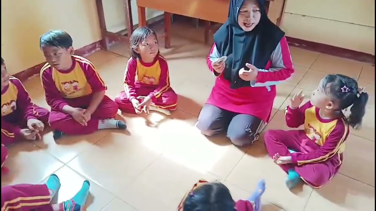 PERMAINAN TRADISIONAL | Ibu Winati TK Pelita Bangsa