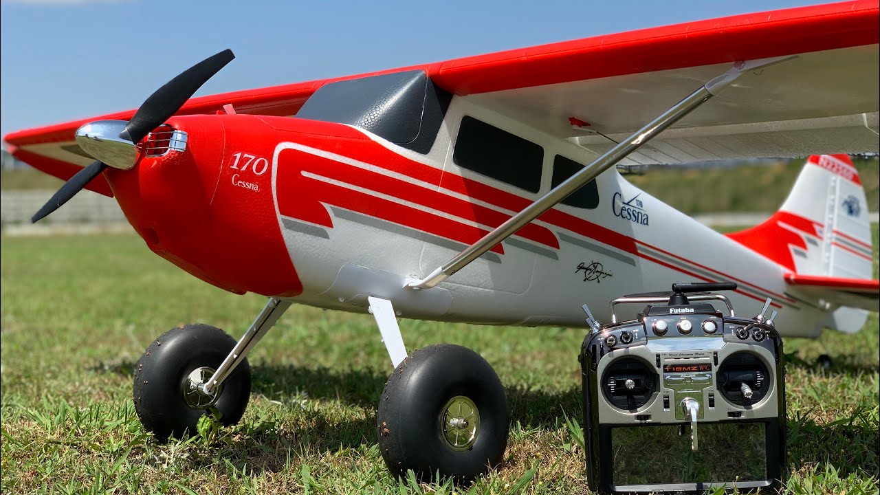 通販で買ったこれホント初心者向け？みたいなラジコン飛行機を飛ばしてみた