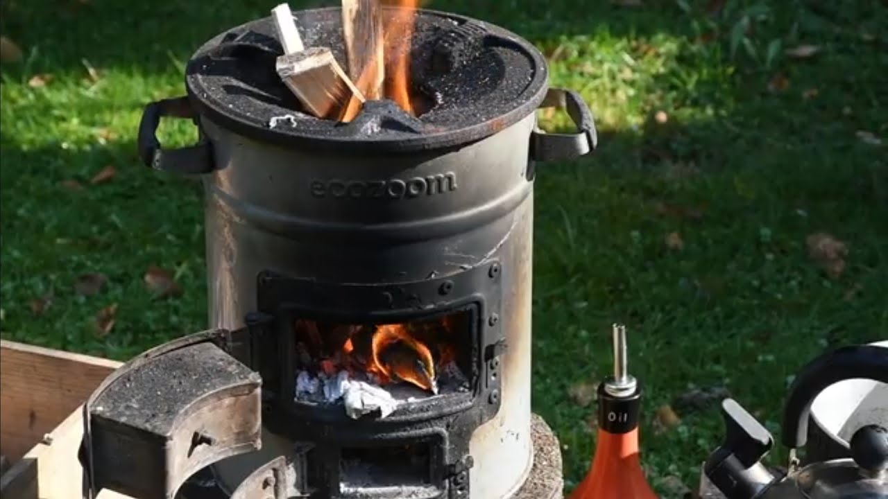 EcoZoom Rocket Stove // Scrambled Eggs & Bacon on a Bagal