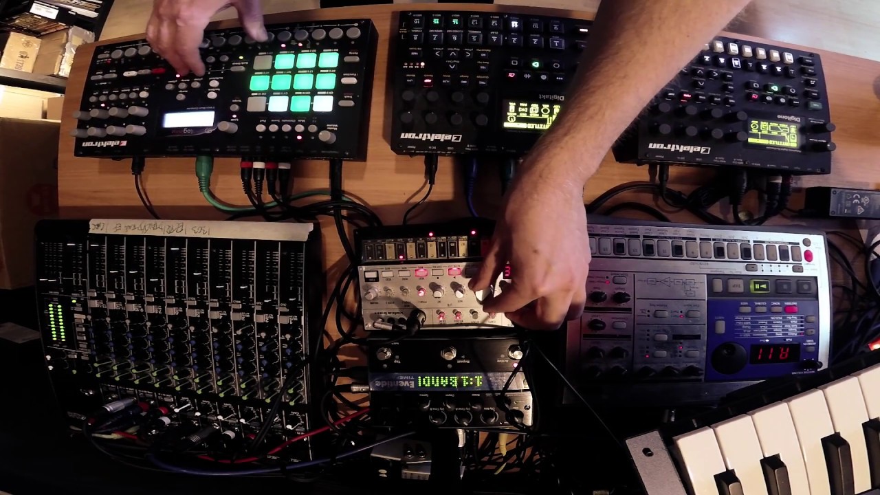 ADAM VANDAL studio session 02 [ Digitone / Digitakt / AnalogRytm / EA1 / Volca Bass / Monologue ]