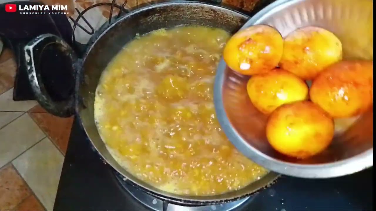 হোটেল স্টাইলে বুটের ডালে ডিম আর আলু দিয়ে পাঙ্গাস মাছের রেসিপি।