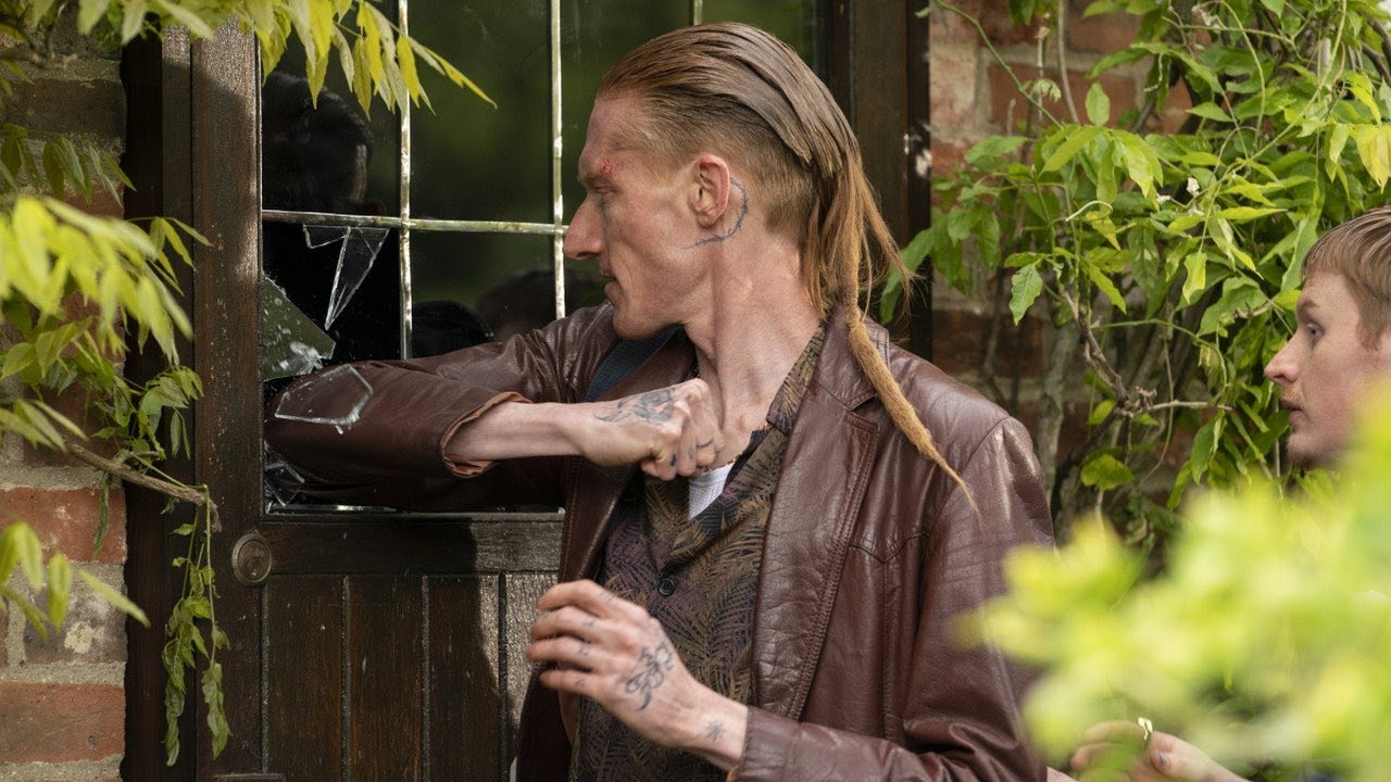Не входи / The Owners (2020) - Русский трейлер