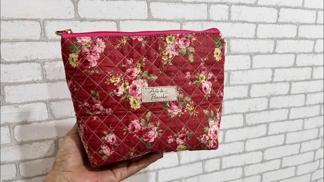 Necessaire ou bolsinha porta tudo