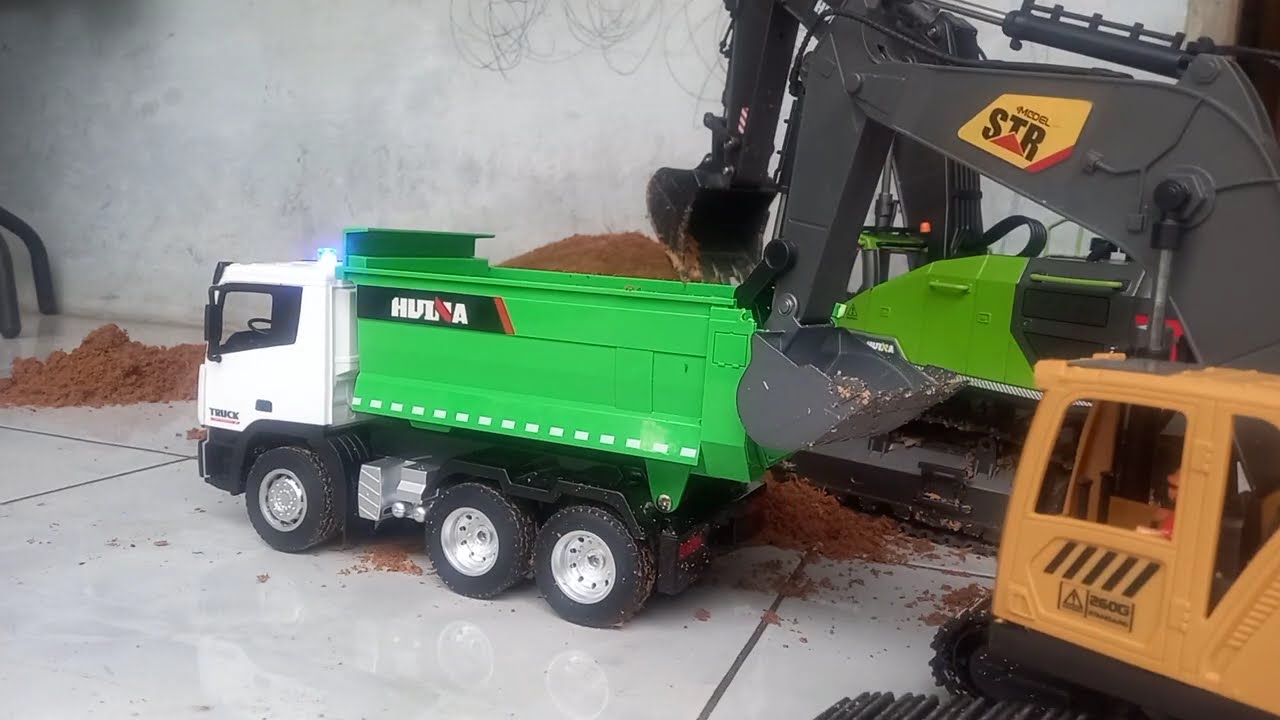 mobil mainan