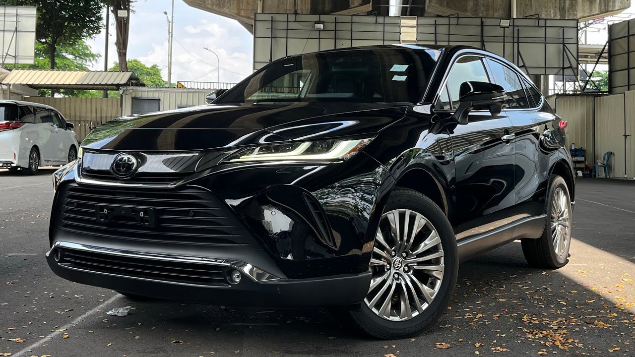 2021 Toyota Harrier Z Detailed Review