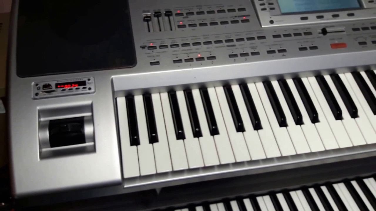 KORG pa80 mp3 player