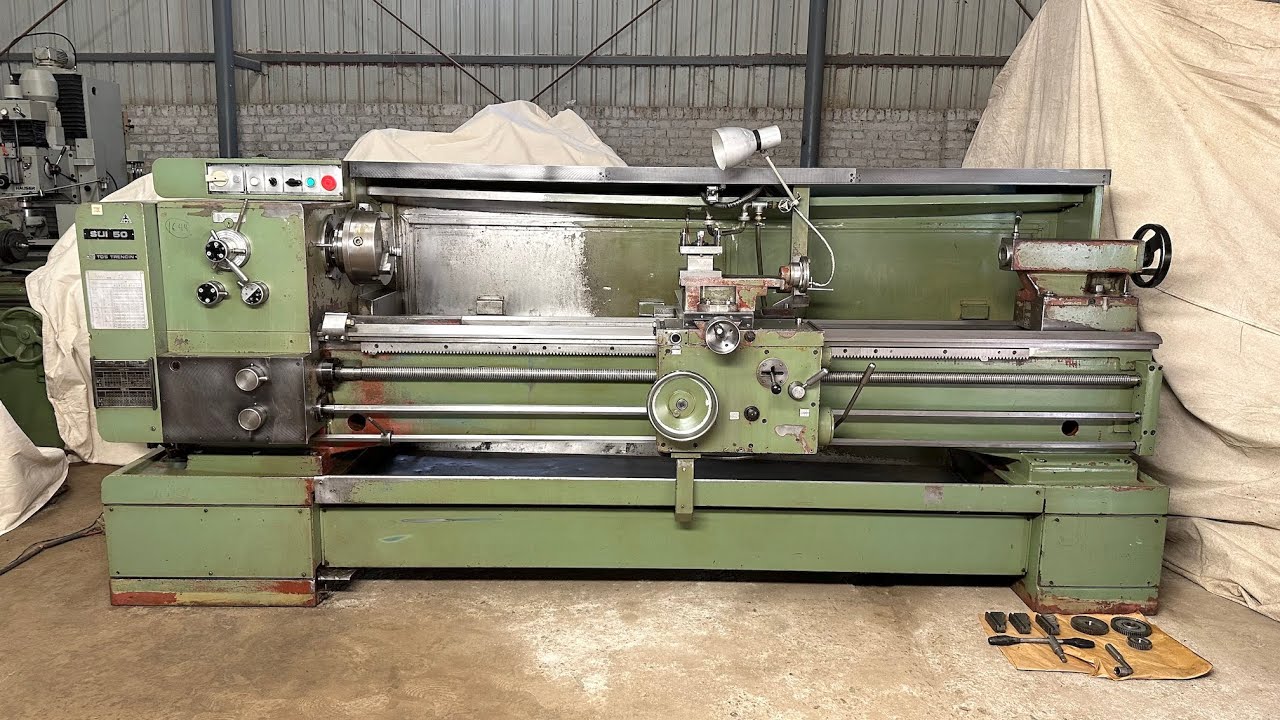 TOS SUI 50 Lathe Machine - 2000 mm Job Length