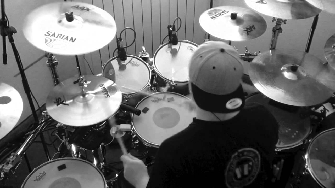 Club Can´t Handle Me - Flo Rida Drumcover by MoDrum