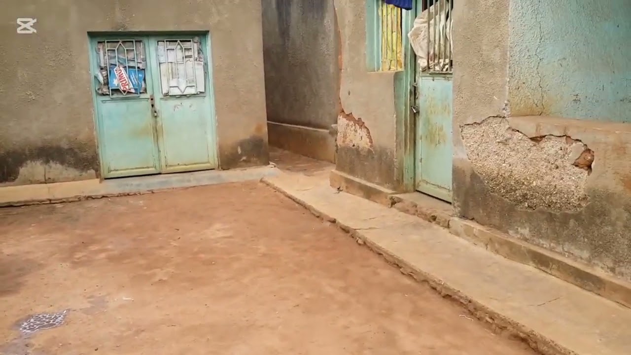 INZU NZIZA YIMIRYANGO3 YUBUCURUZI HANO IMUSENYI KUMURENGE NEZA 22M 0782525744