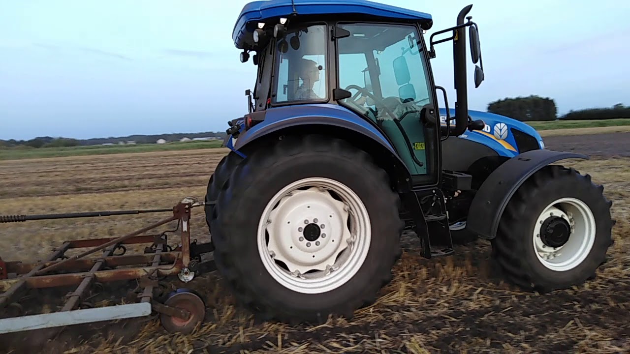 New Holland td5 85 i zrywanie ścierniska