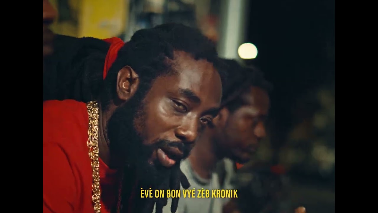 Sodaade ft. Warped - Mélankolik  (Clip officiel)