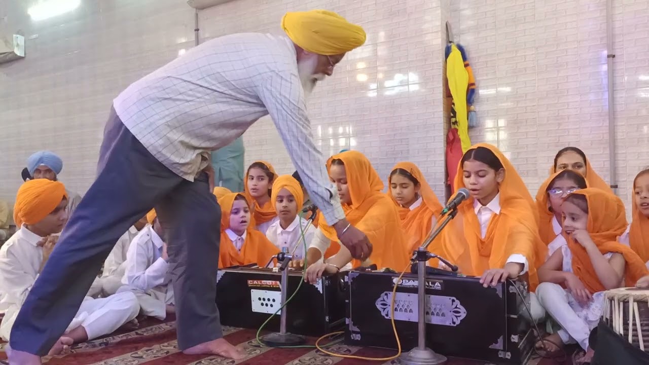 ਇੱਕ ਮਸਤਾਨਾ ਯੋਗੀ#GuruNanakDevJi#Gurpurab2025#SatnamWaheguru#IkOnkar#GurmatPoem#KidsPoetry#shortvideo 