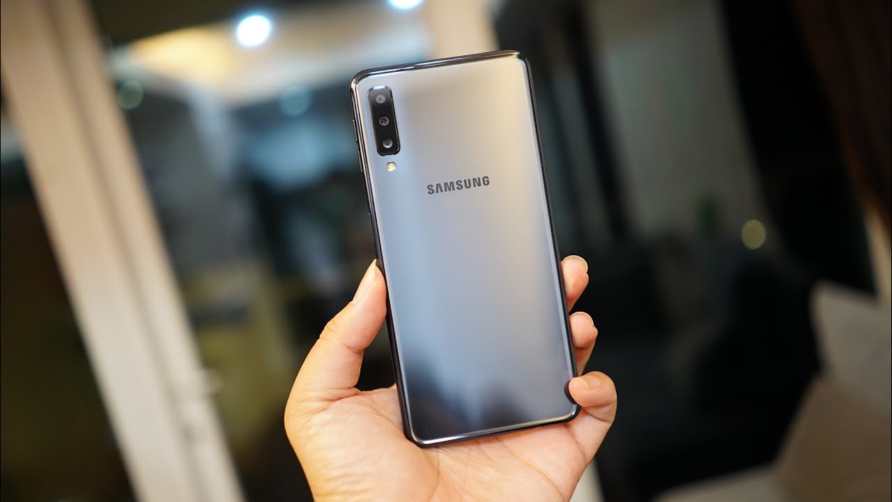 Samsung Galaxy A7 (2018) Black Resmi Indonesia : Review