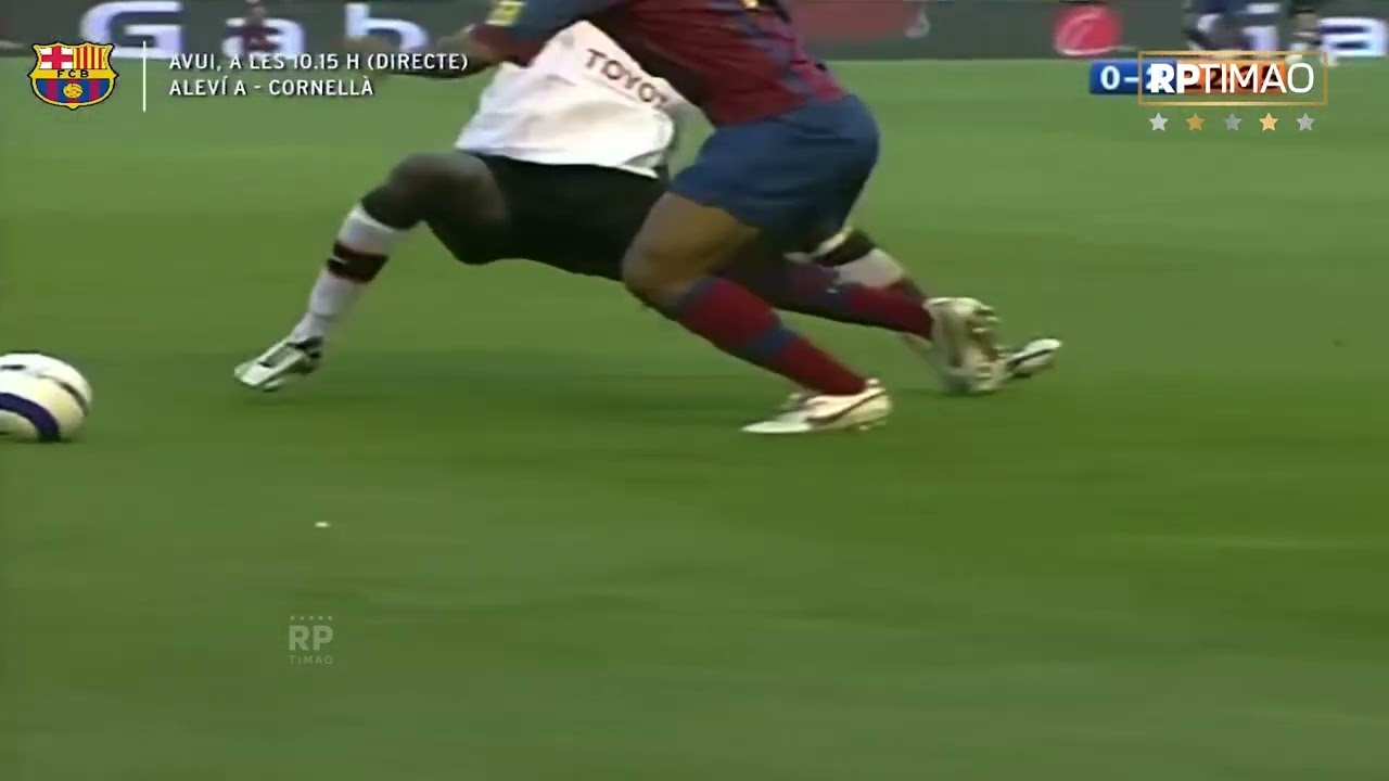 Nadie iguala la magia del 10 🔥 ( Ronaldinho) 