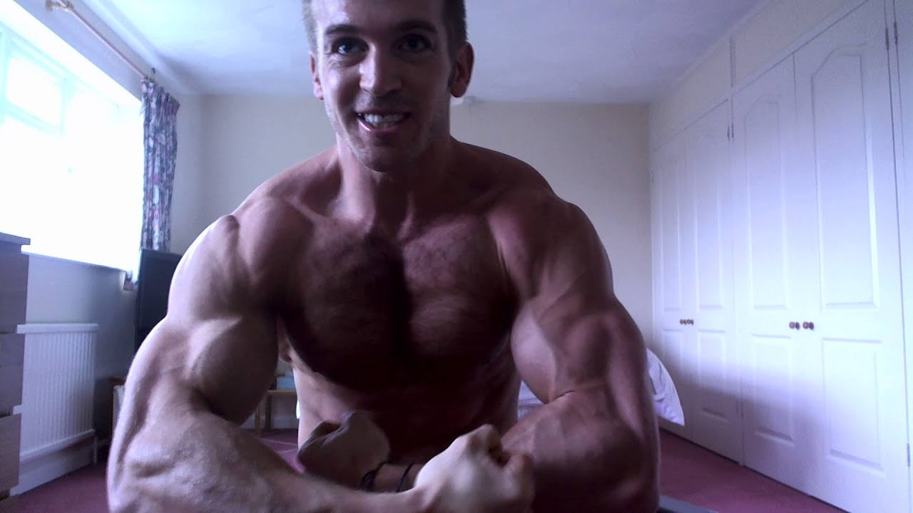 **adam400m**update for march full HD muscle flex