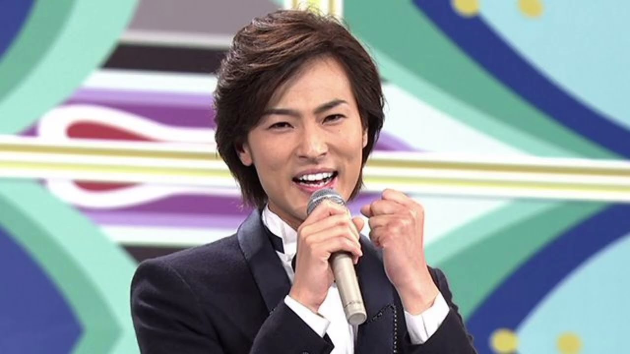 心を結ぶ歌声――山内惠介が紡ぐ感動の物語 🌸🎶