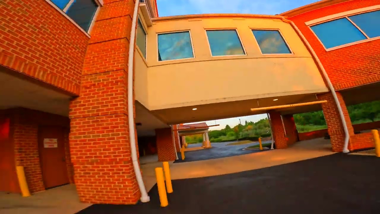 FPV FREESTYLE : DID YOU KNOW YOUR DRONE CAN DO THIS ?????????              (DRONE FLYING IN REVERSE)