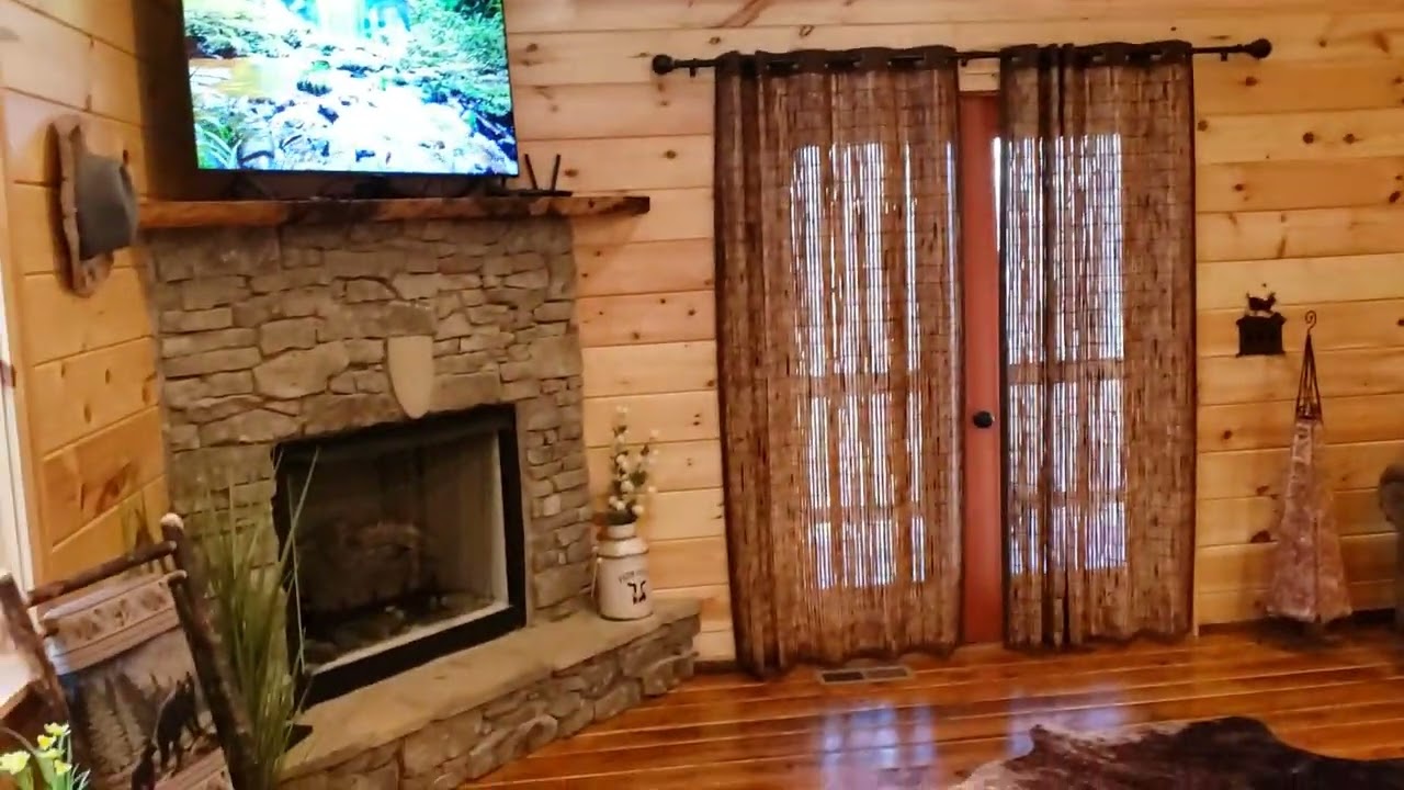 Cherokee Oaks PANDO CABIN