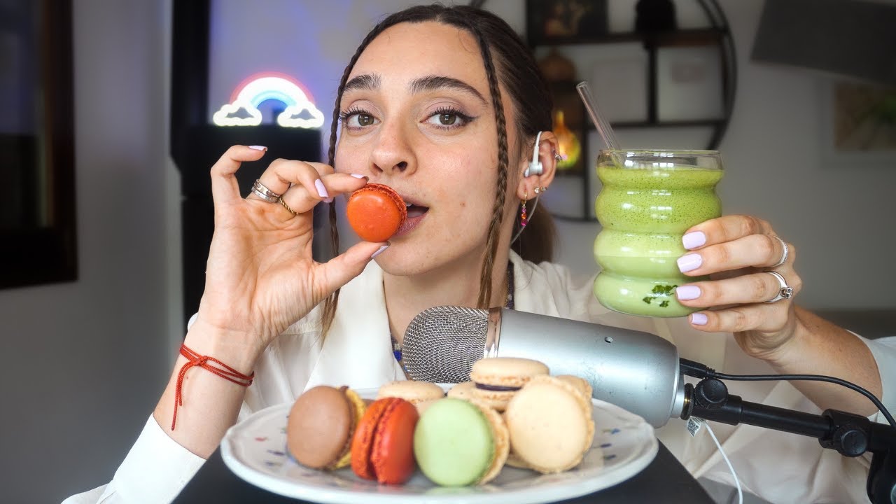 ASMR Mangio Macarons e Matcha latte 🤍🌱